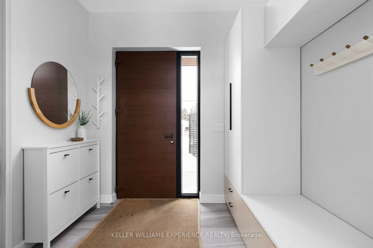 236, Cox Mill, Painswick North, Barrie