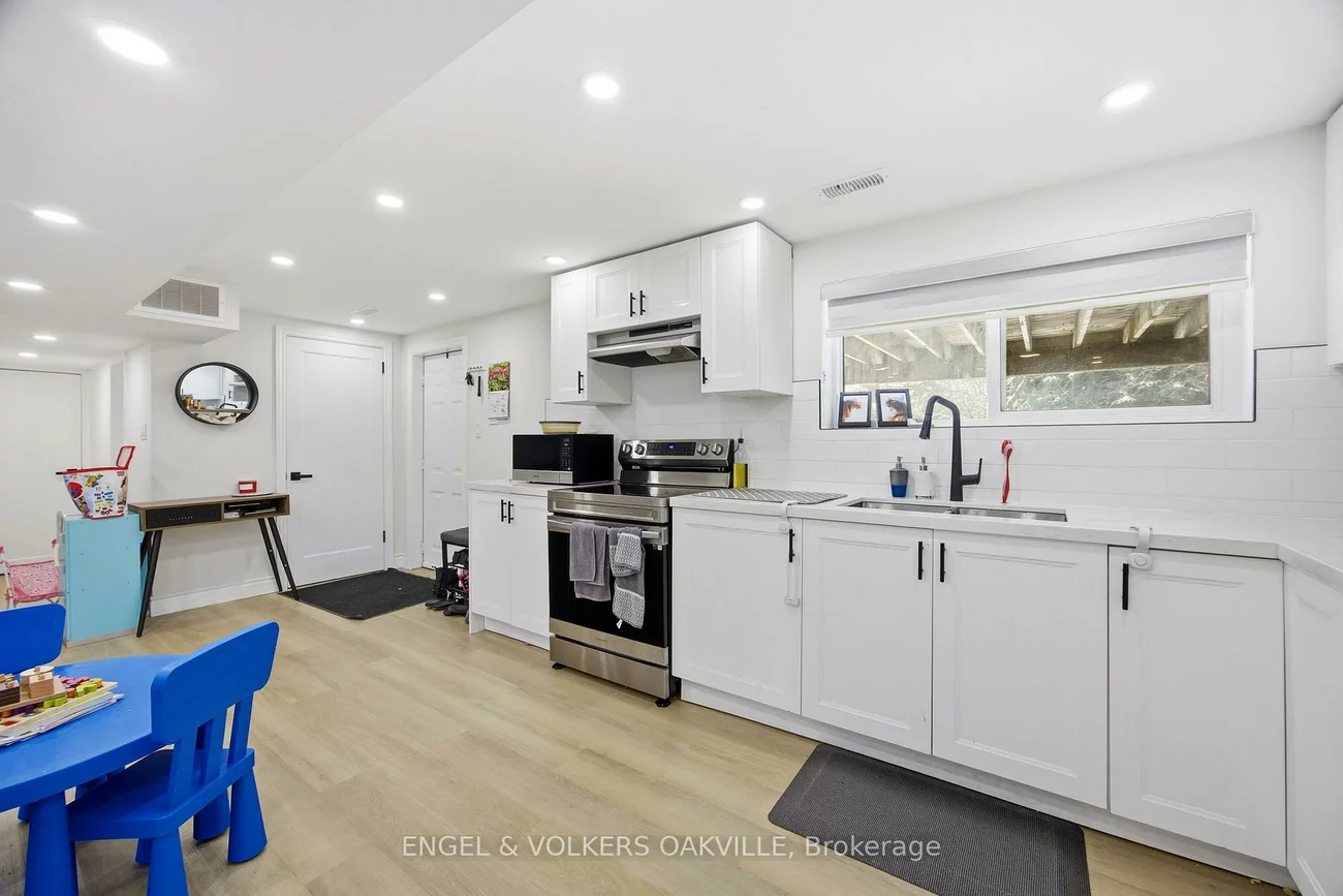 206, Yeates, Painswick North, Barrie