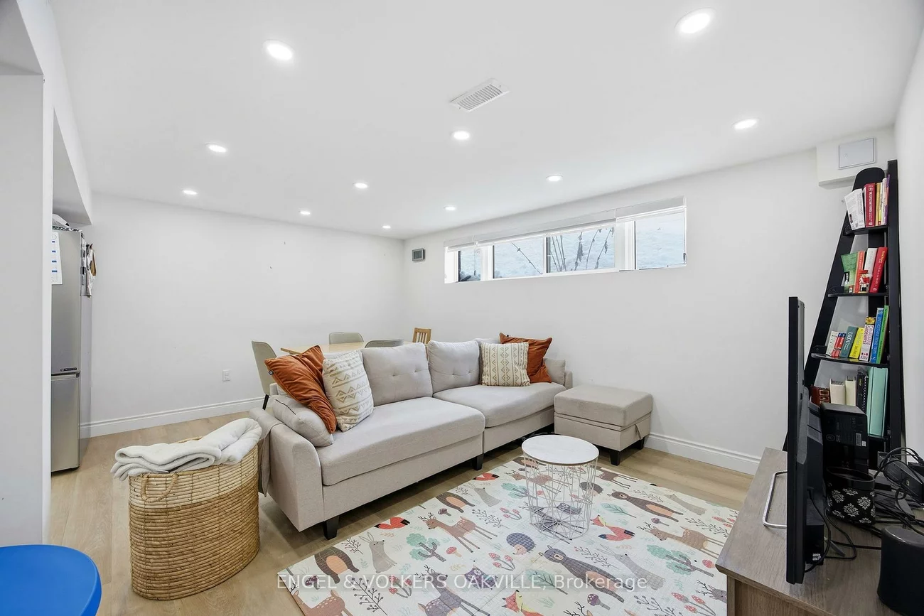 206, Yeates, Painswick North, Barrie