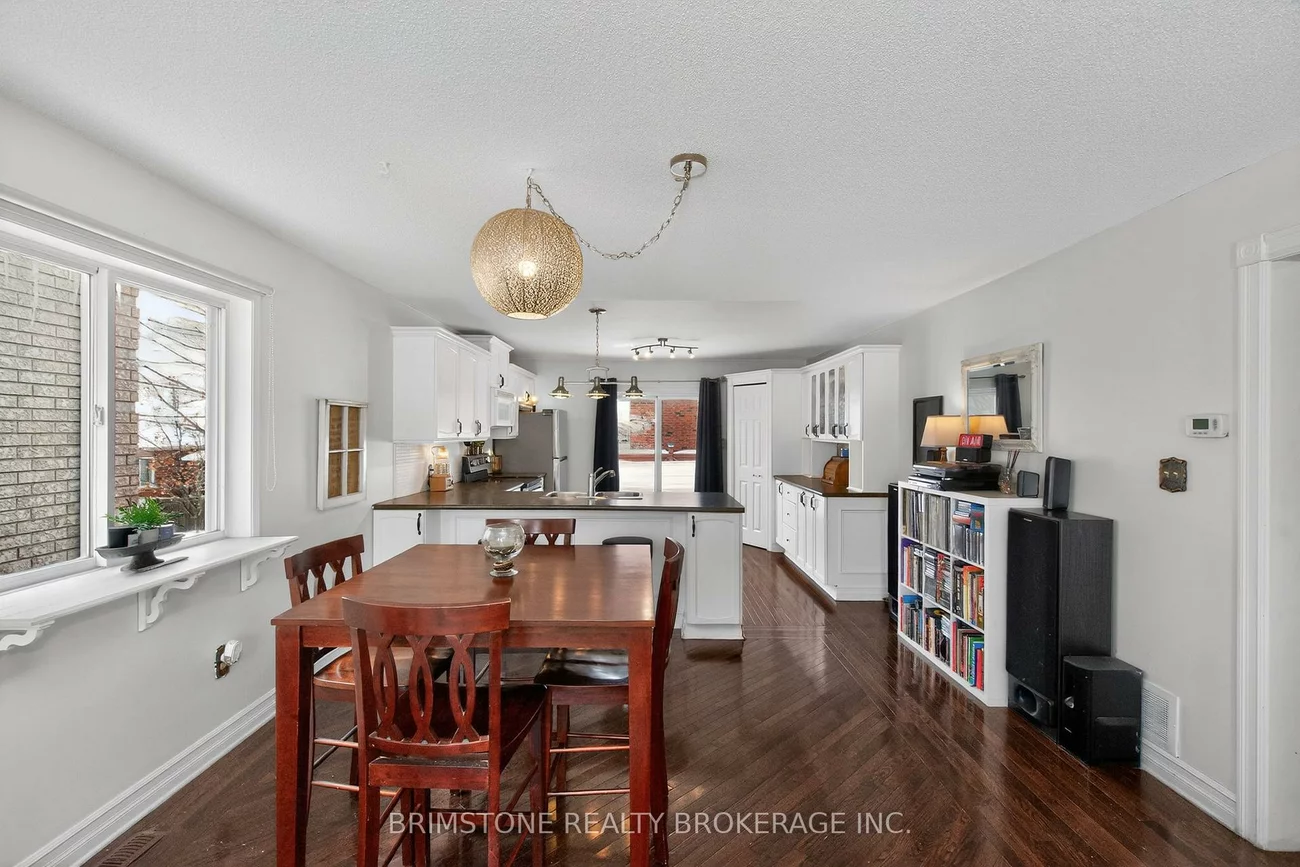 22, Dykstra, Holly, Barrie