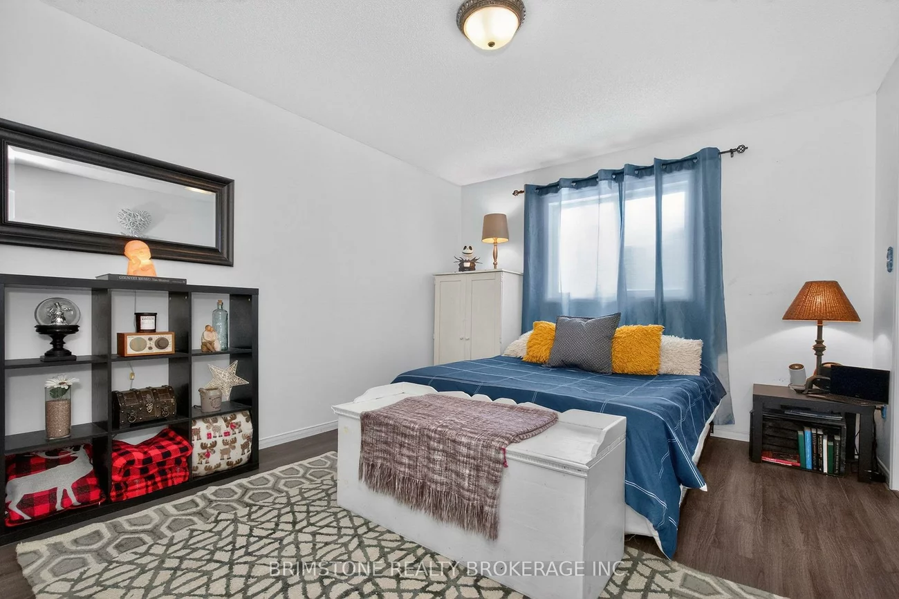 22, Dykstra, Holly, Barrie