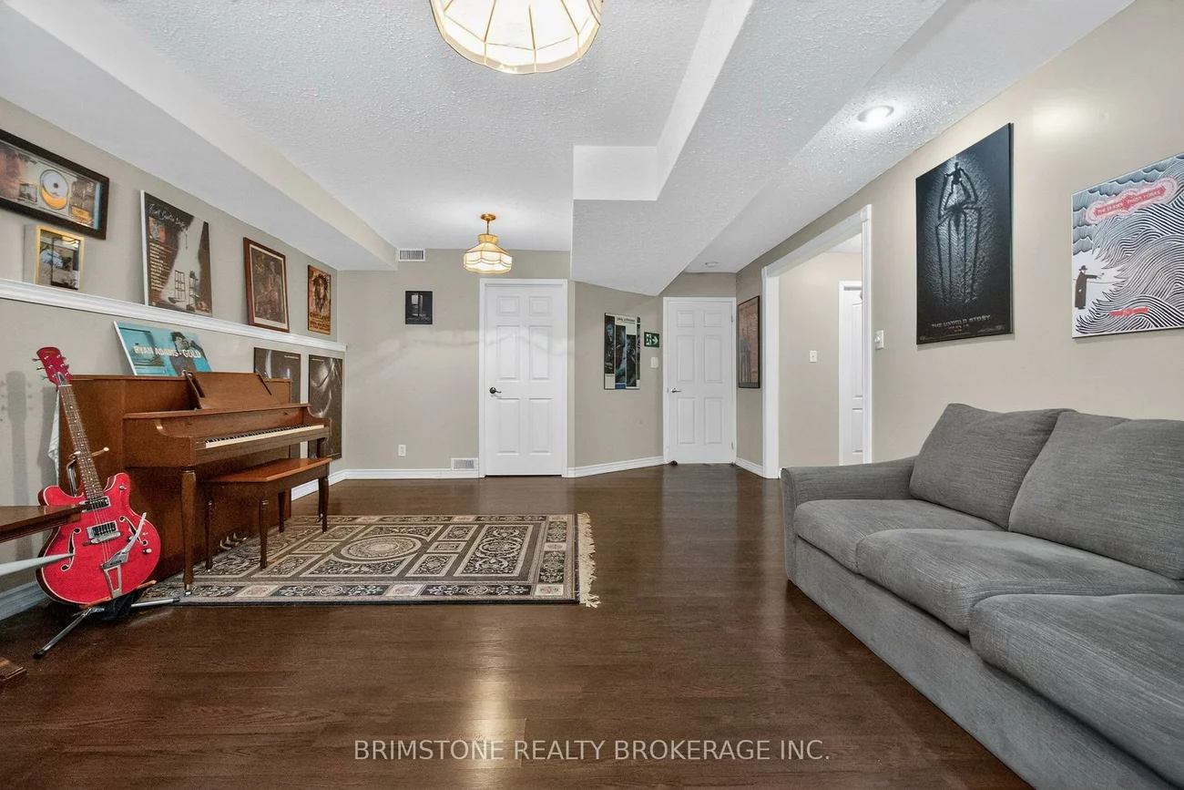 22, Dykstra, Holly, Barrie