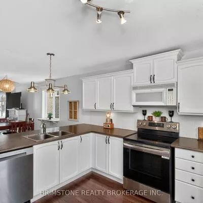 22, Dykstra, Holly, Barrie