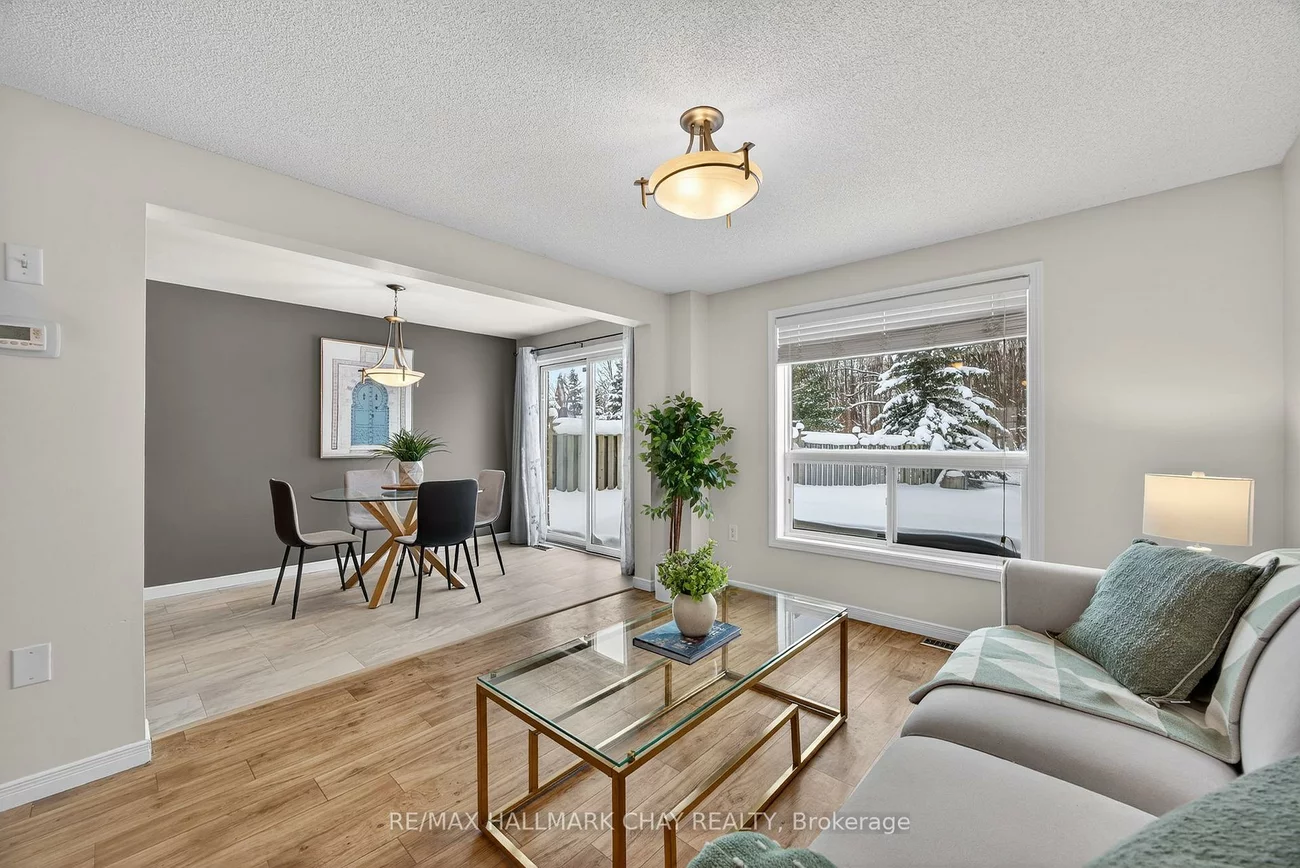 36, Goodwin, Painswick South, Barrie