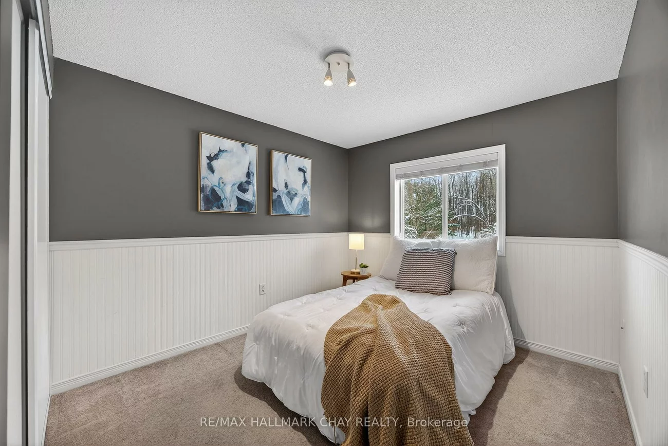 36, Goodwin, Painswick South, Barrie