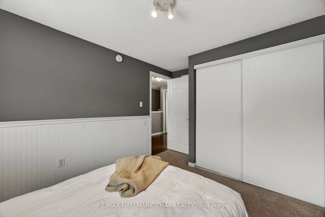 36, Goodwin, Painswick South, Barrie