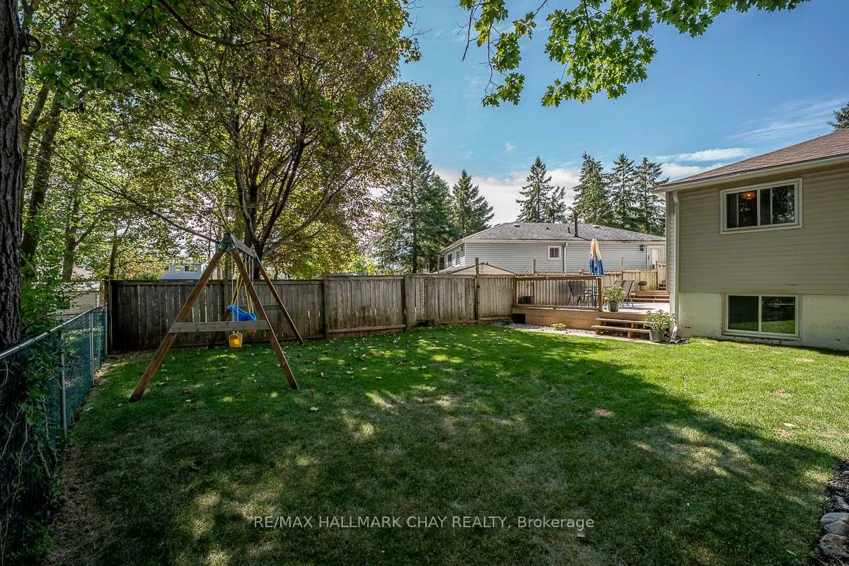 29, Shaw, Letitia Heights, Barrie