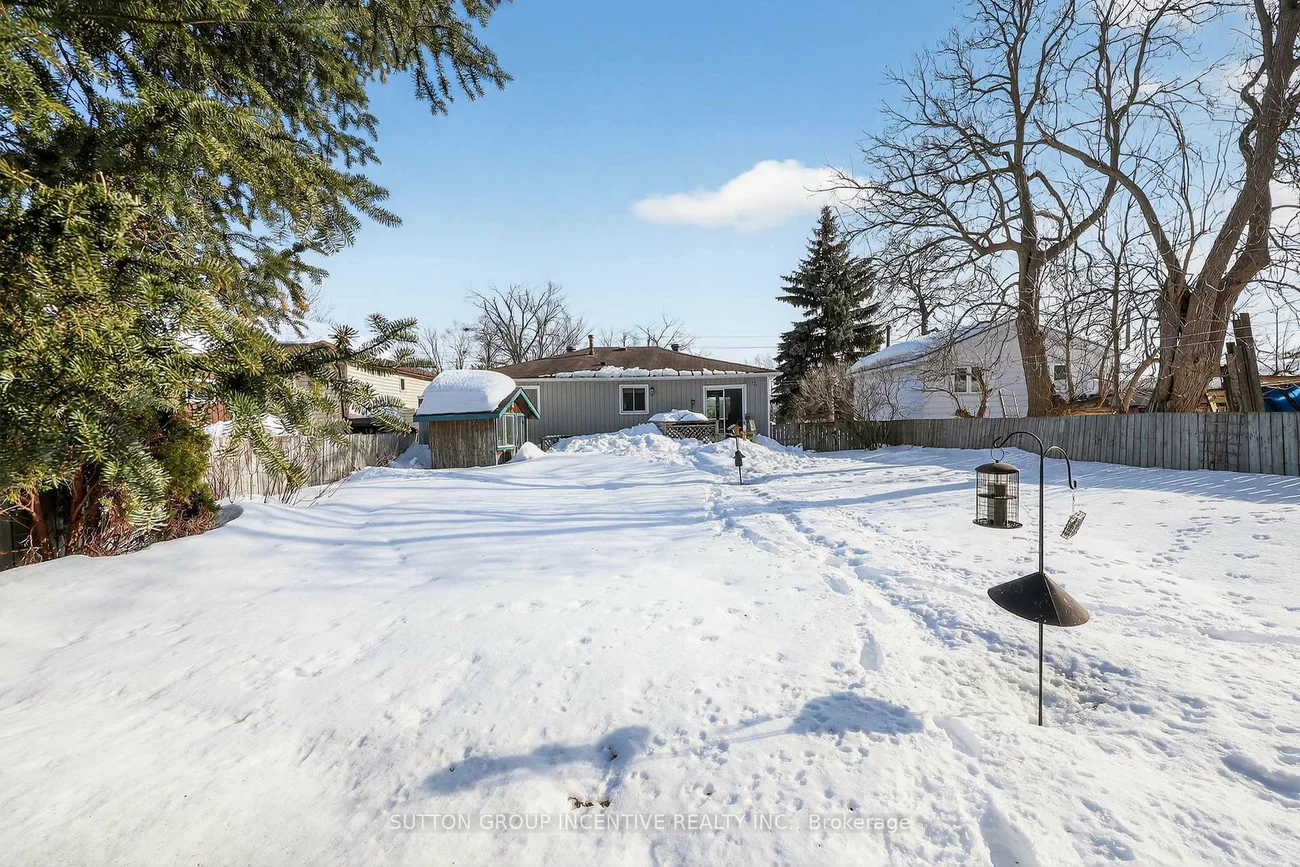 230, Edgehill, Letitia Heights, Barrie