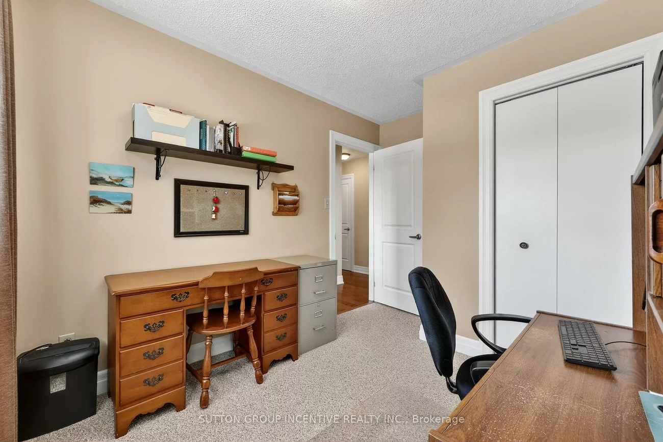 230, Edgehill, Letitia Heights, Barrie