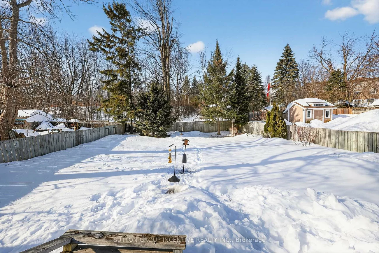 230, Edgehill, Letitia Heights, Barrie