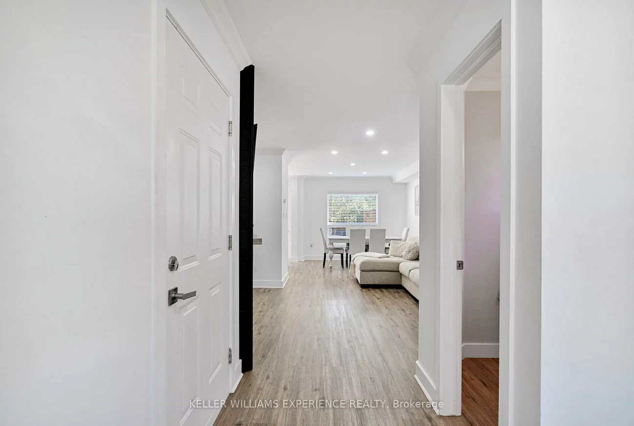 91, Butternut, Holly, Barrie