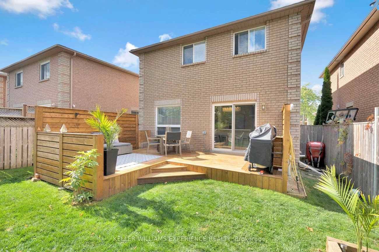 91, Butternut, Holly, Barrie