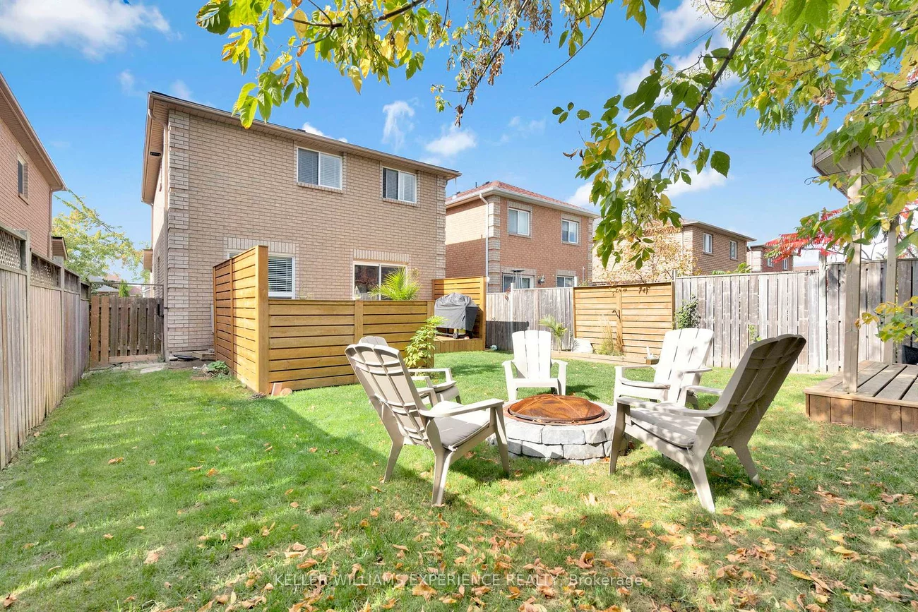 91, Butternut, Holly, Barrie