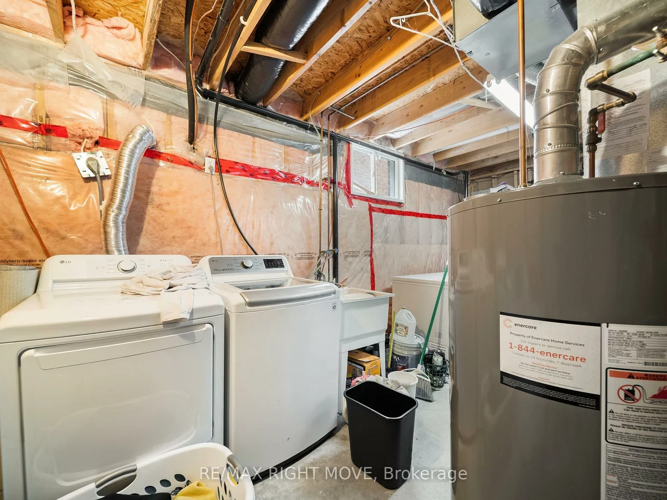 42, Sundew, Holly, Barrie