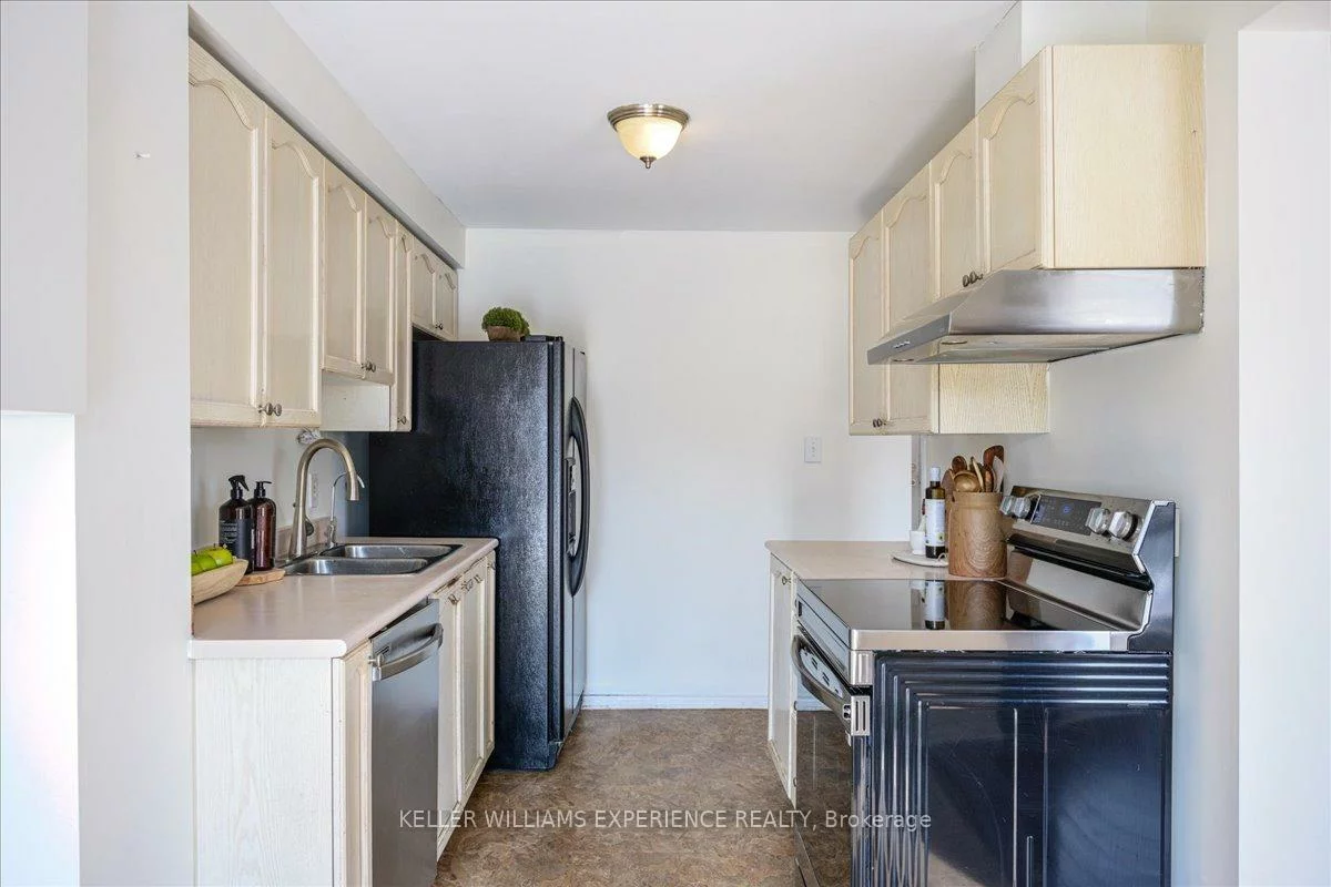 70, Weymouth, Georgian Drive, Barrie