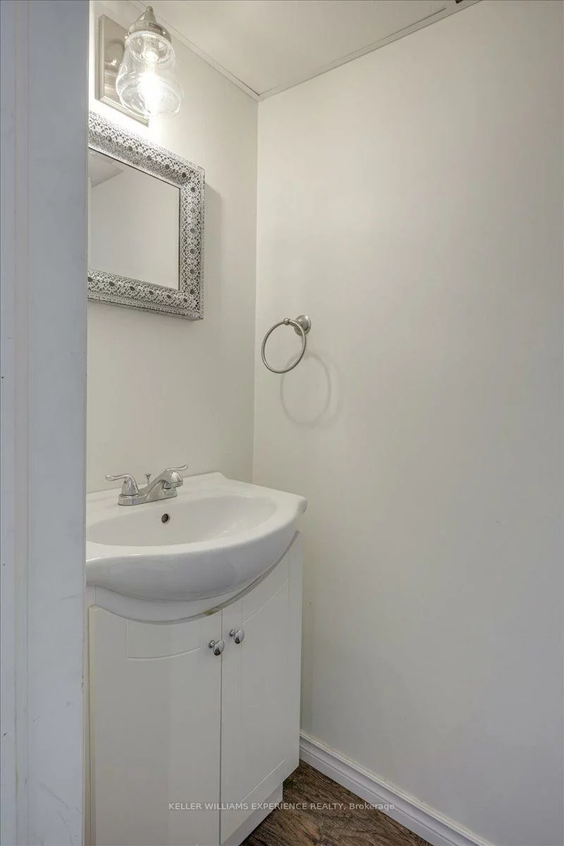 70, Weymouth, Georgian Drive, Barrie