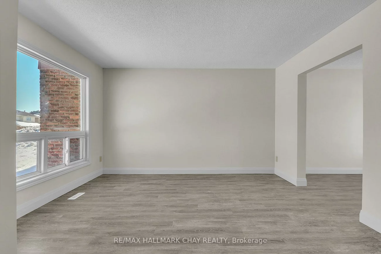 79, Christie, Letitia Heights, Barrie