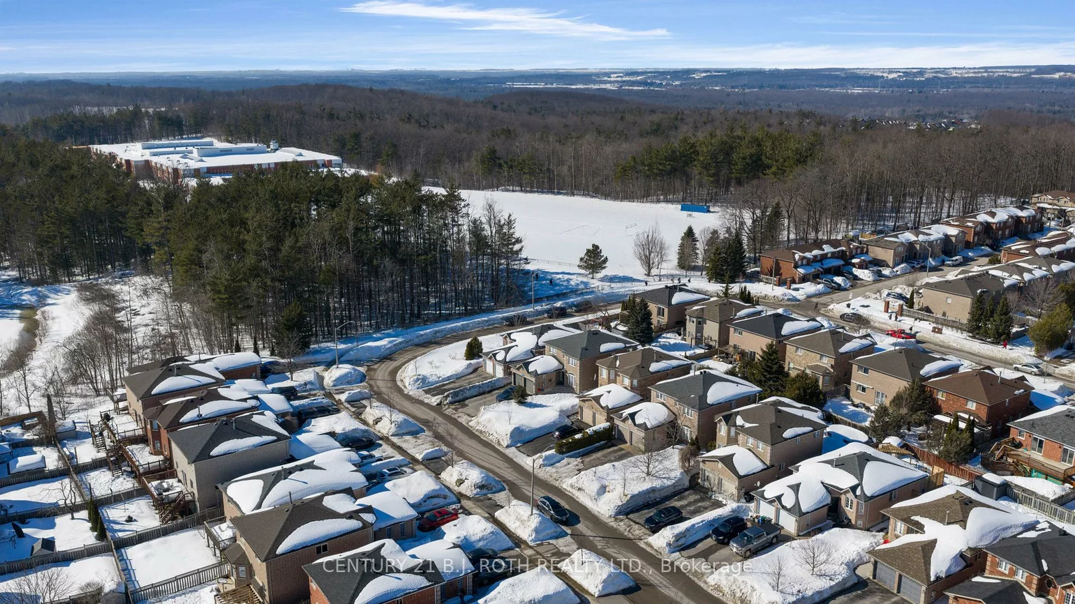 63, Kenwell, Holly, Barrie