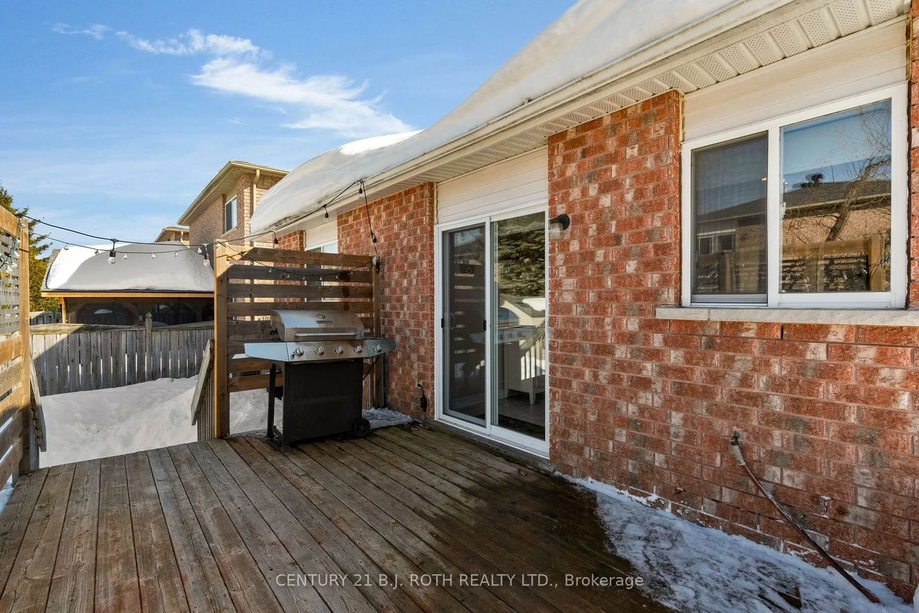 63, Kenwell, Holly, Barrie