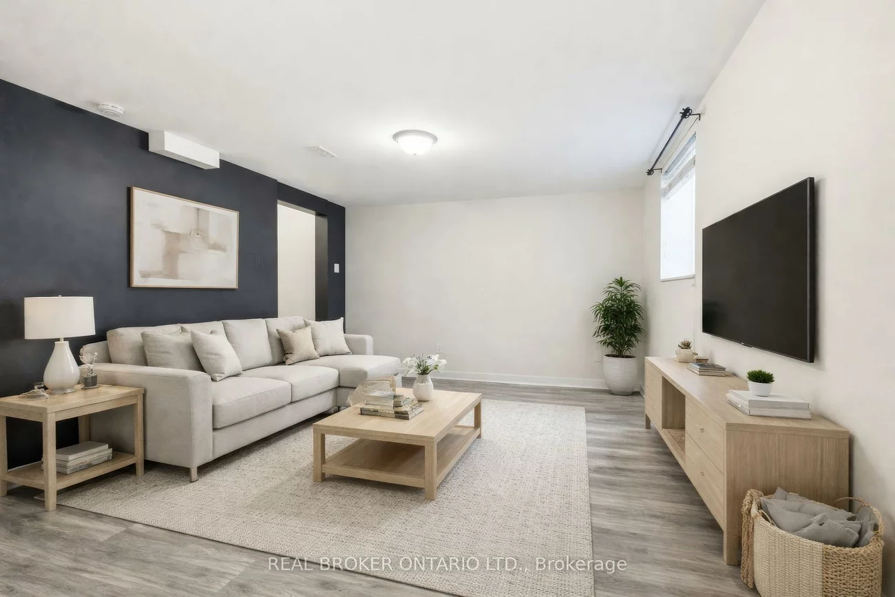 15, Christie, Letitia Heights, Barrie