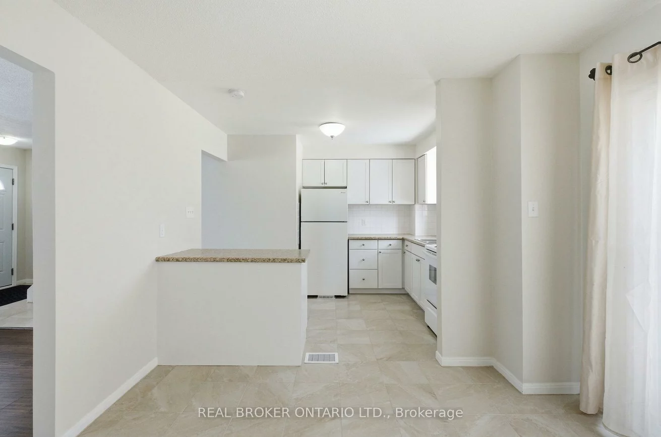 15, Christie, Letitia Heights, Barrie