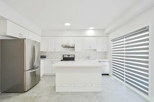 29, Turnberry, Painswick South, Barrie