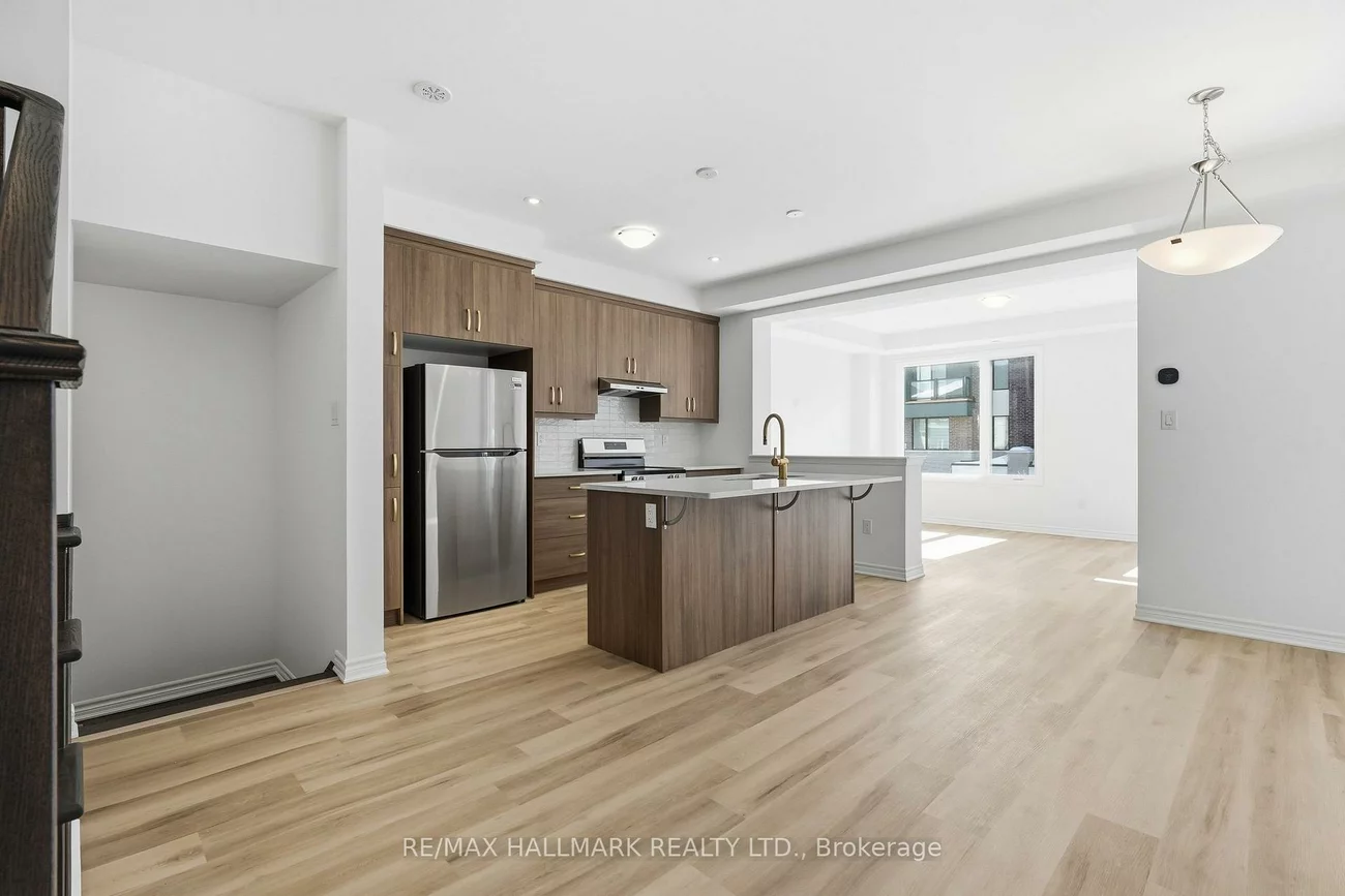 61, Pearen, Rural Barrie Southwest, Barrie