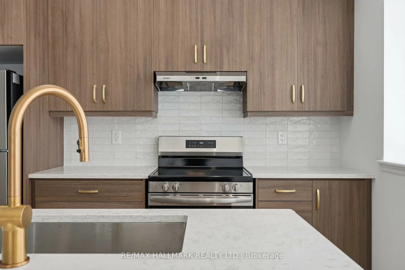 61, Pearen, Rural Barrie Southwest, Barrie