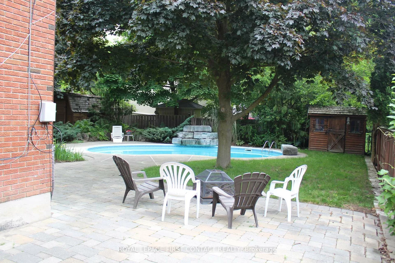 15, Rodney, North Shore, Barrie