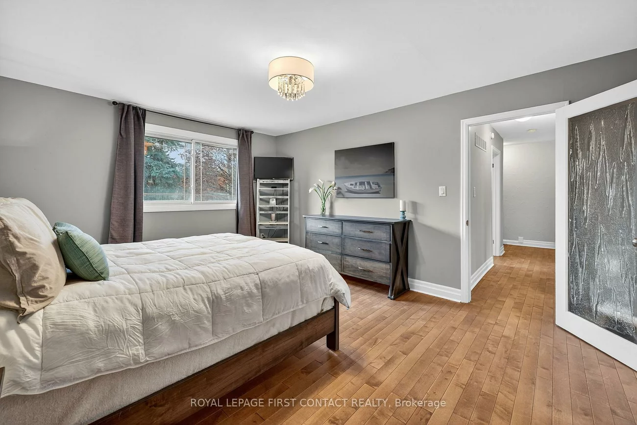 15, Rodney, North Shore, Barrie