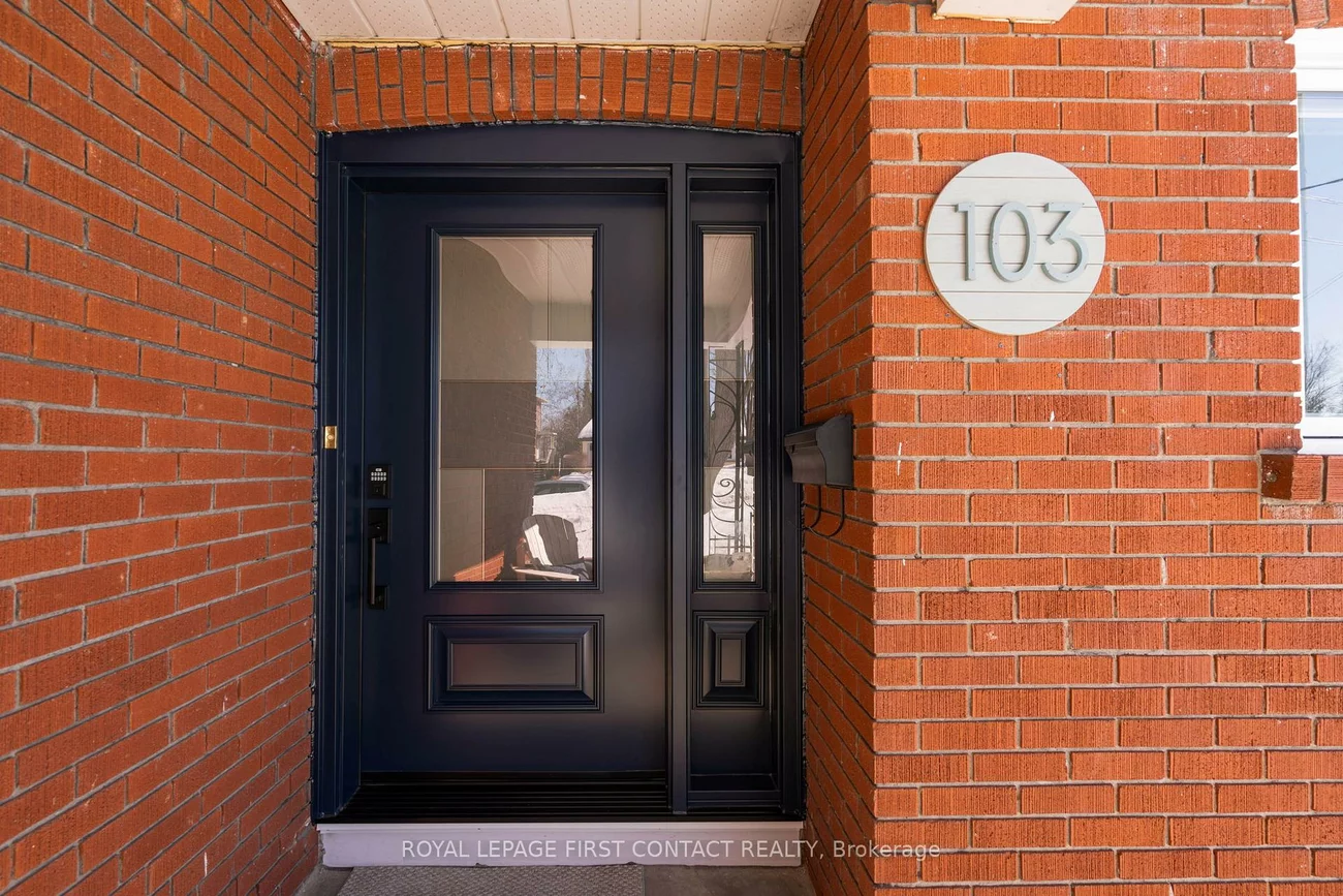 103, Rodney, Codrington, Barrie