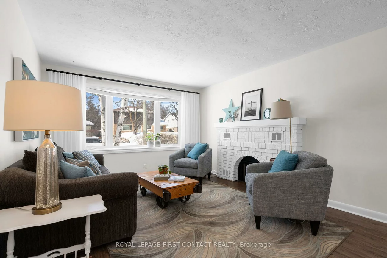 103, Rodney, Codrington, Barrie