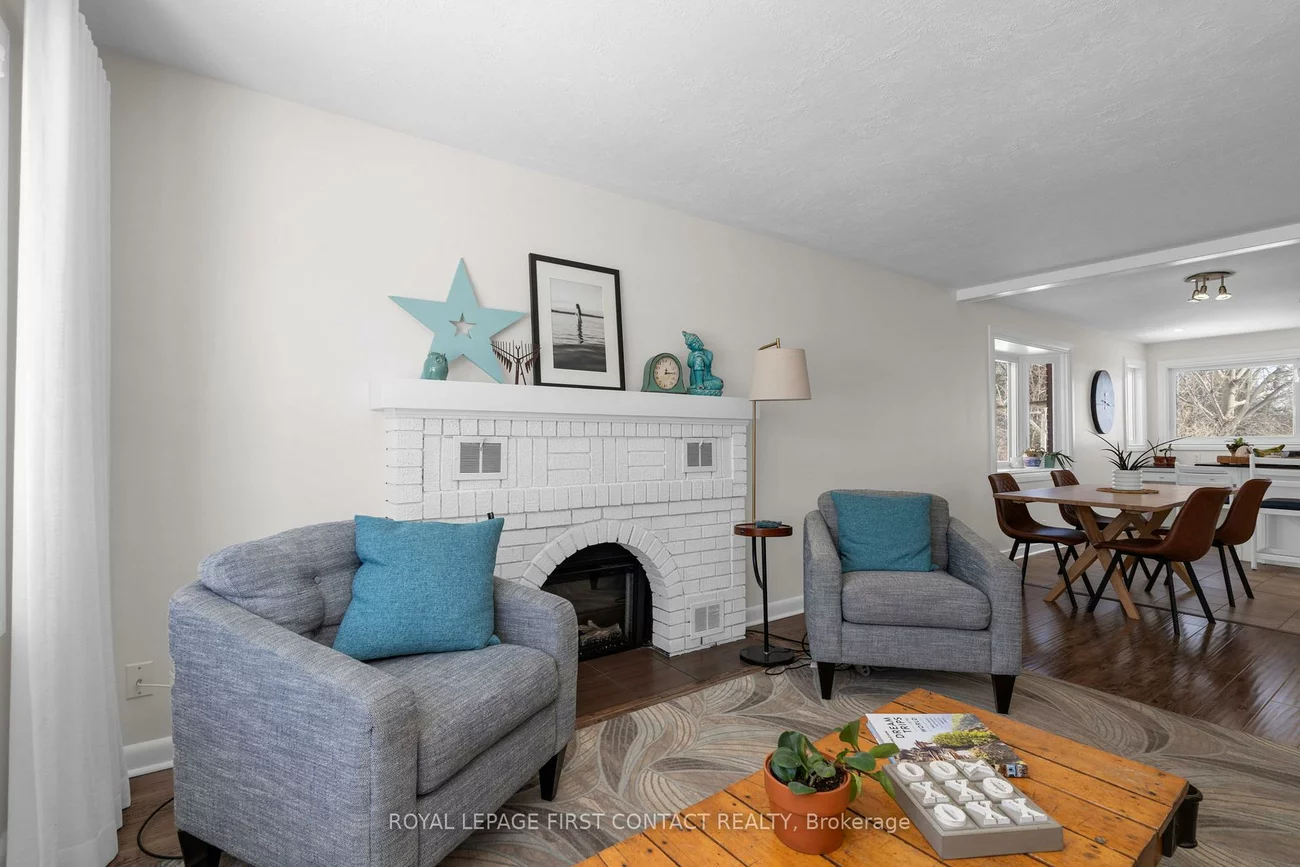 103, Rodney, Codrington, Barrie