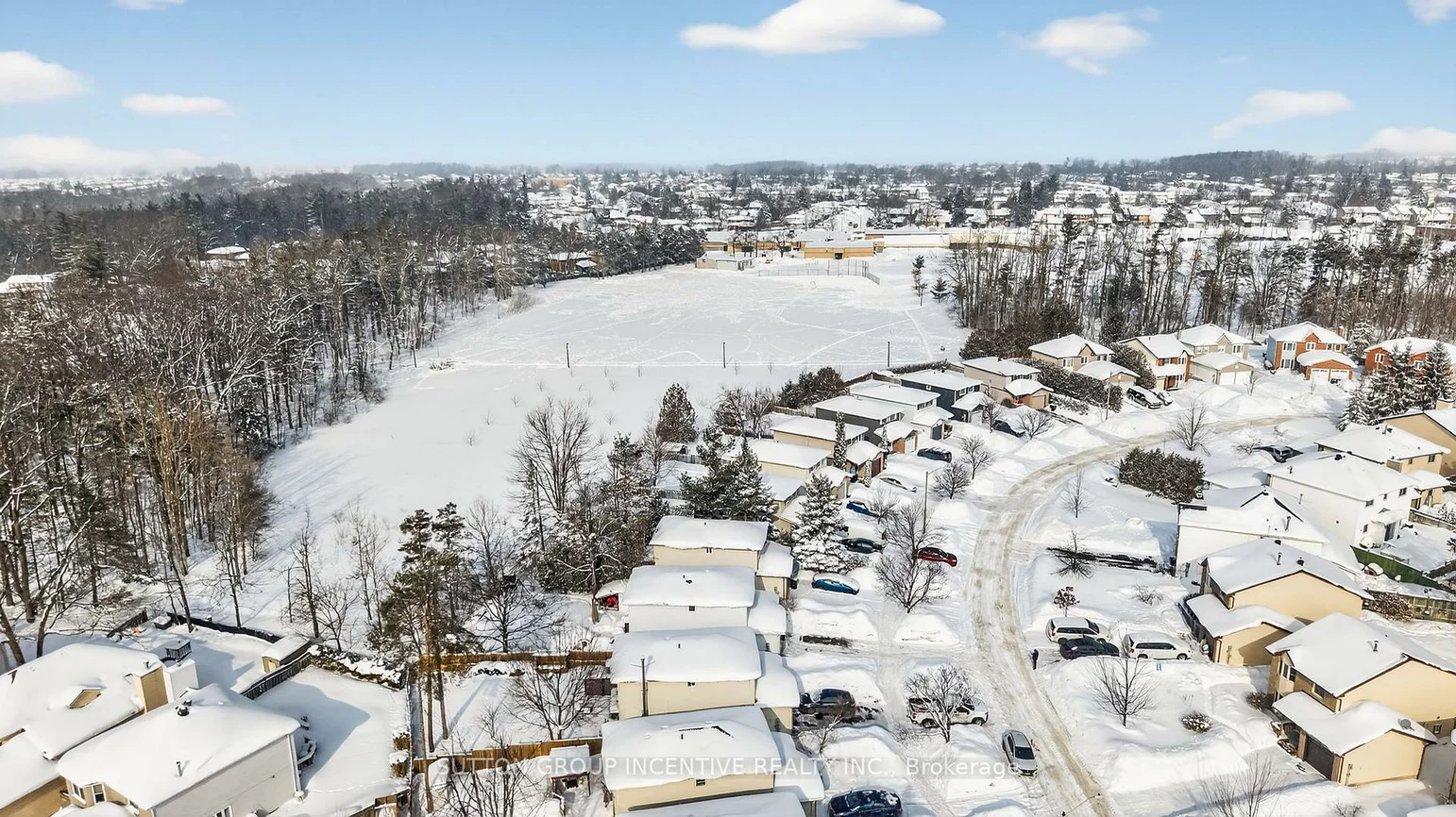 56, Shakespeare, Letitia Heights, Barrie