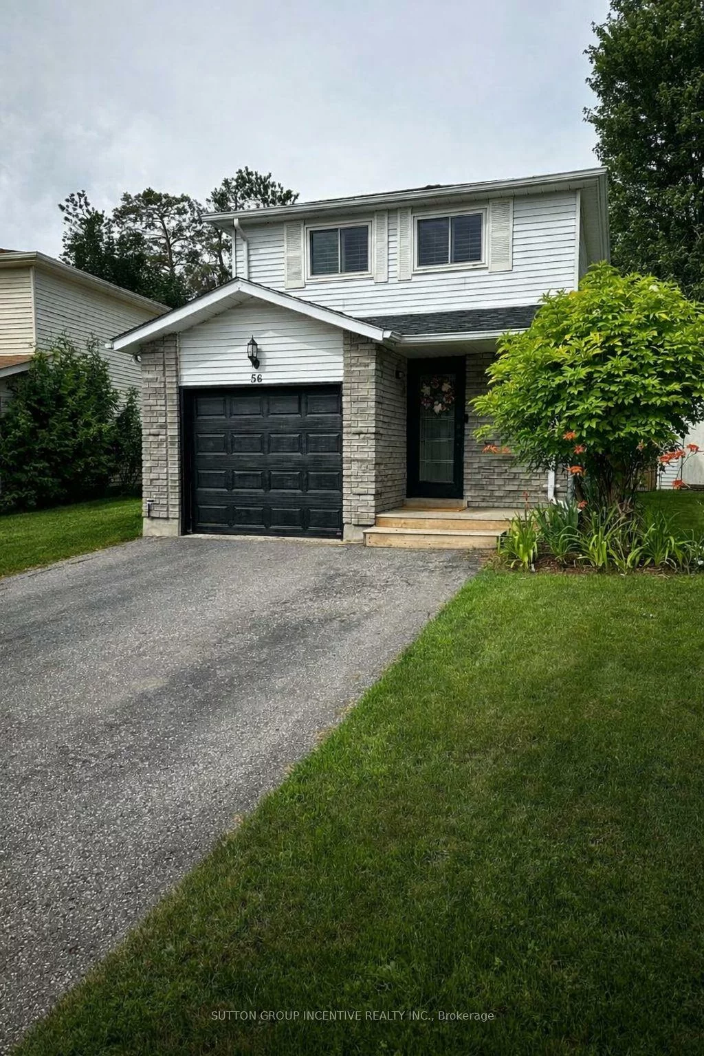 56, Shakespeare, Letitia Heights, Barrie