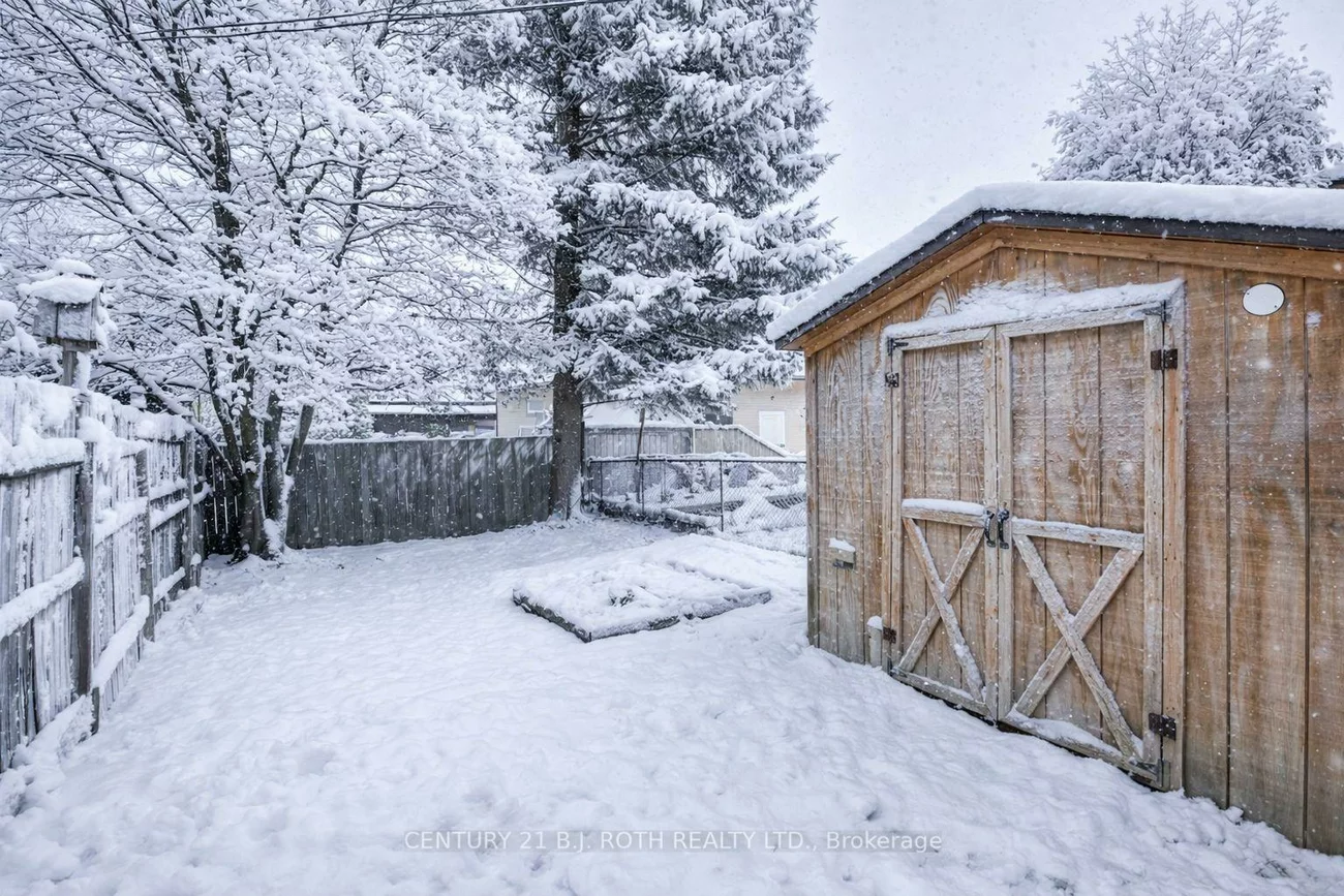 63, Davidson, Wellington, Barrie