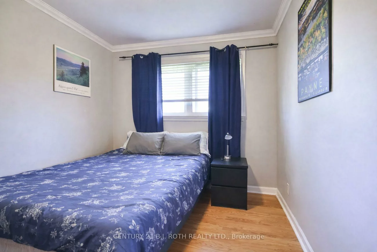 63, Davidson, Wellington, Barrie