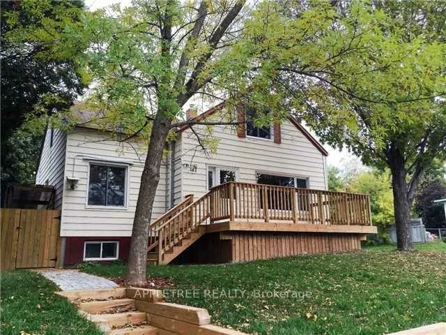 147, Berczy, Codrington, Barrie