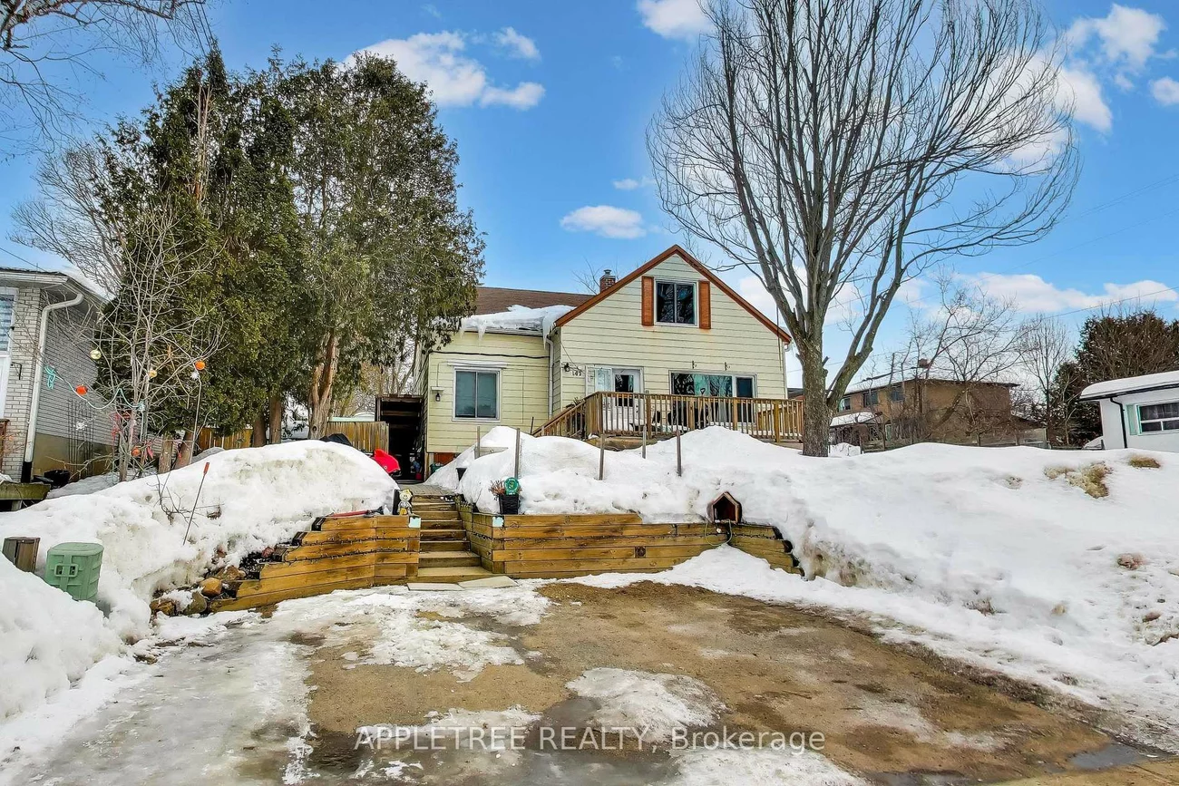 147, Berczy, Codrington, Barrie