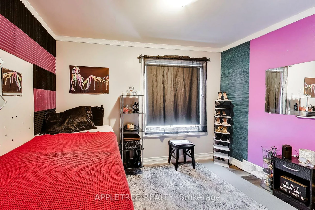 147, Berczy, Codrington, Barrie