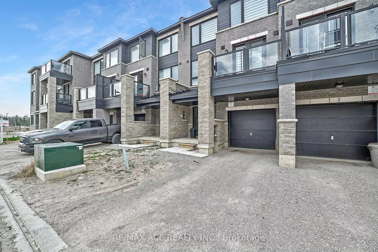 24, Spry, Innis-Shore, Barrie