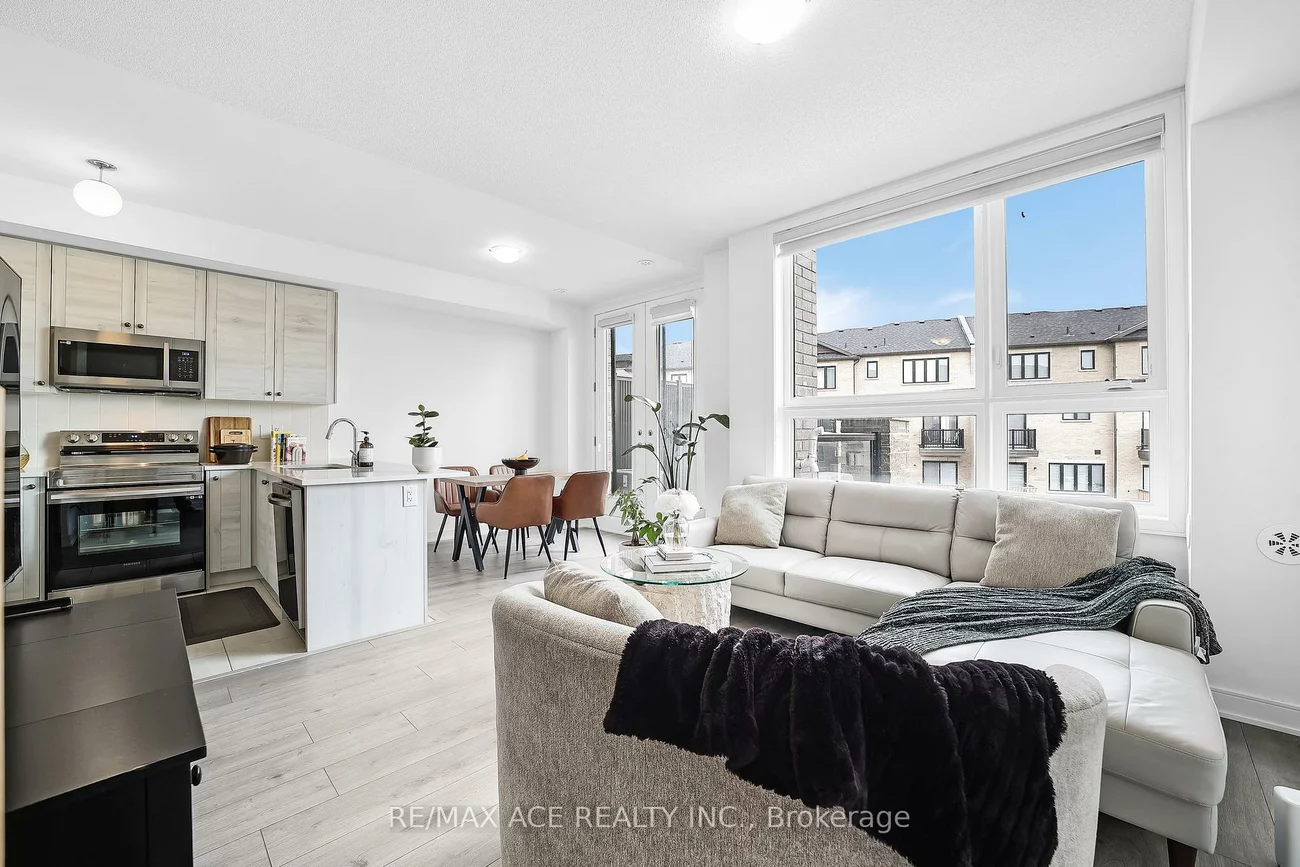 24, Spry, Innis-Shore, Barrie