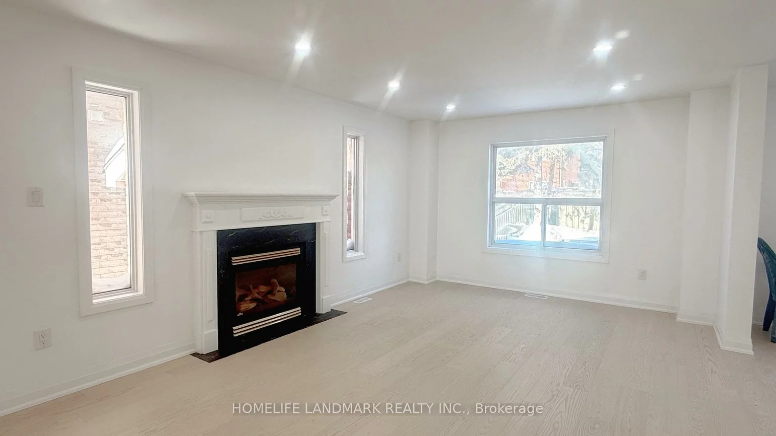 115, Chalmers, Painswick South, Barrie