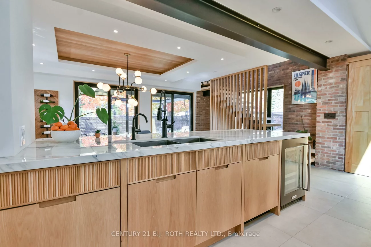 20, Weldon, Codrington, Barrie