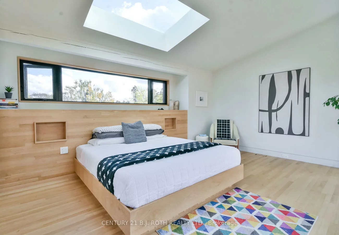 20, Weldon, Codrington, Barrie