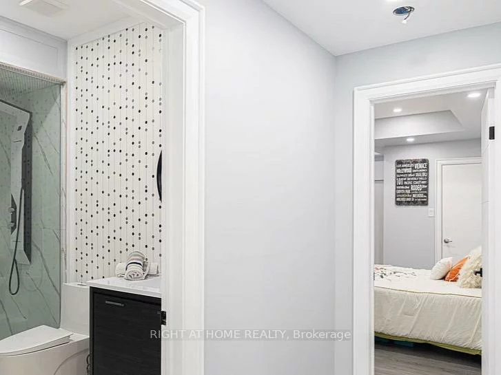 37, Muirfield, Holly, Barrie