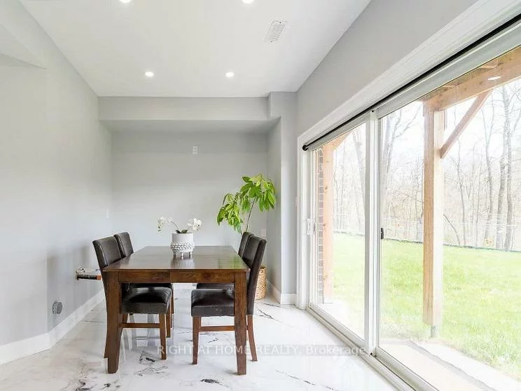 37, Muirfield, Holly, Barrie