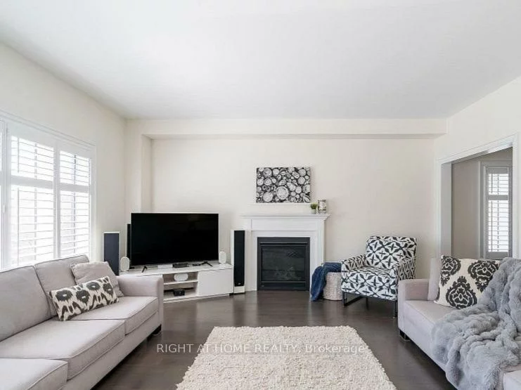 37, Muirfield, Holly, Barrie