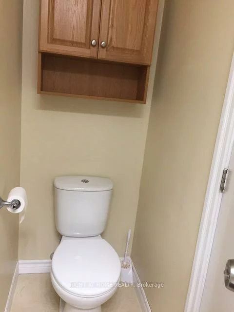 23, Carlton, Cundles East, Barrie