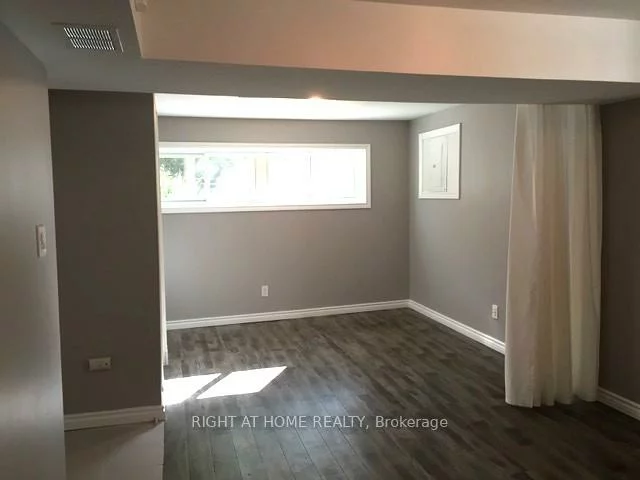 23, Carlton, Cundles East, Barrie